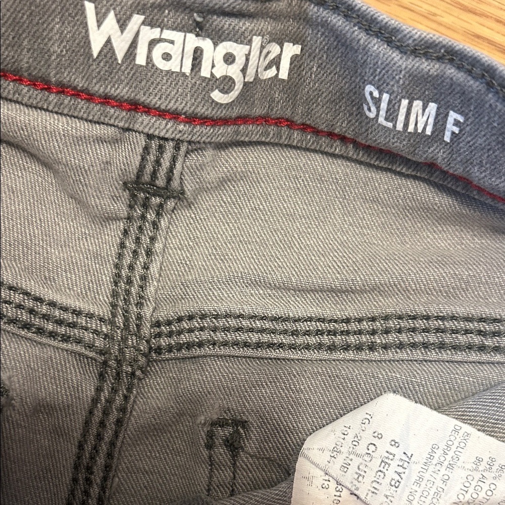 Wrangler Kids Gray Straight-Leg Jeans slim 8 has stretch! - Picture 2 of 4